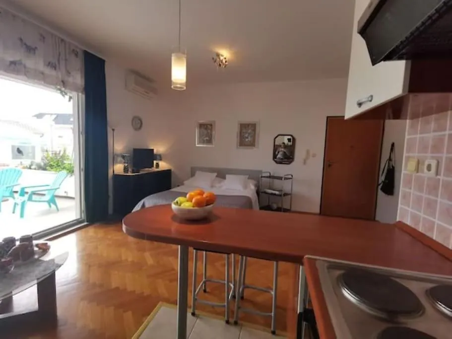 Maia'S Beach Studio Znjan Split